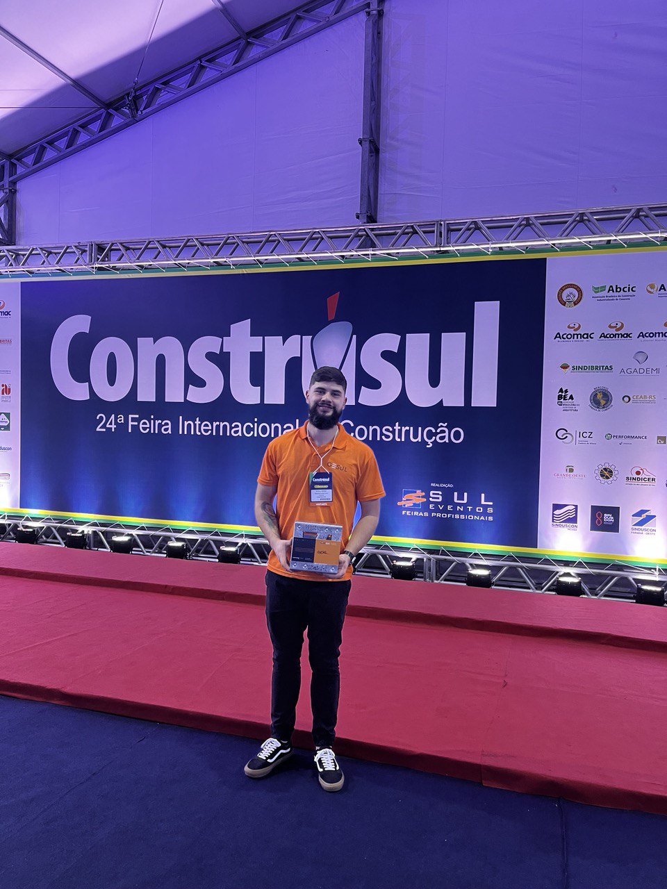 Construsul